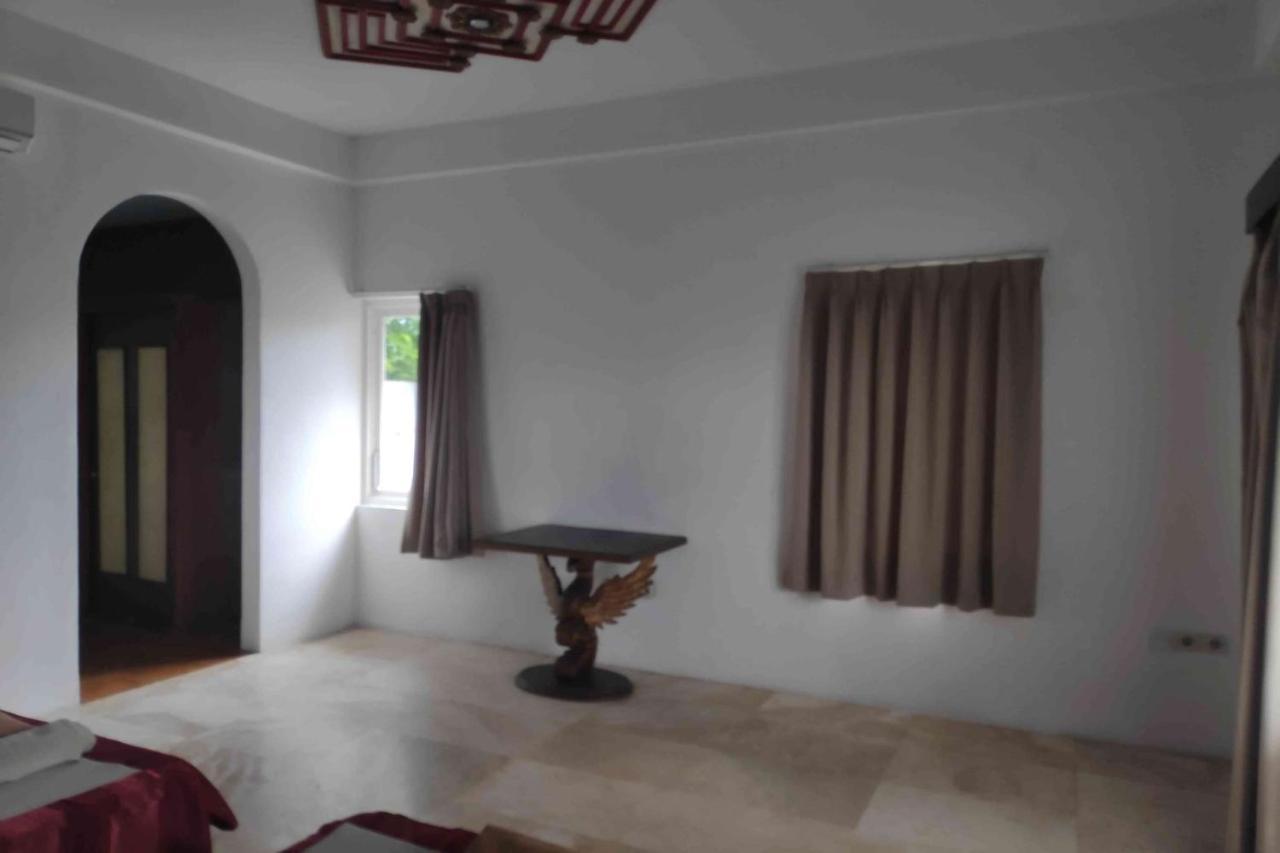 Pecatu Guesthouse Uluwatu Eksteriør billede